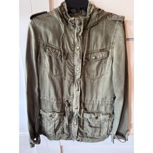 Max Jeans Army Green Utility Jacket Women's Size Medium Pockets Drawstrings Soft